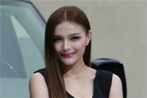 The intertwining of gender and cultural identity in Shanghai